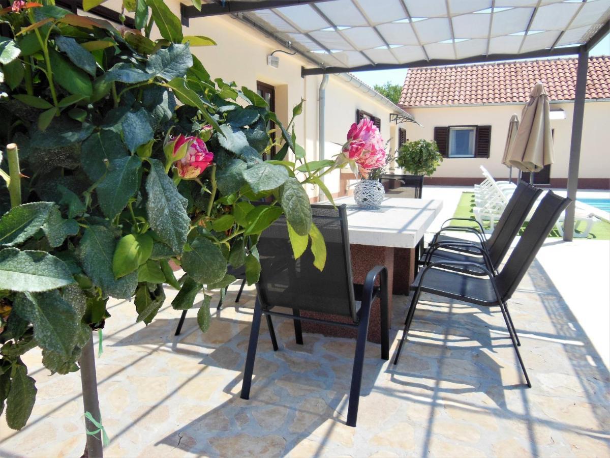 Holiday Home Tuta Polaca Luaran gambar